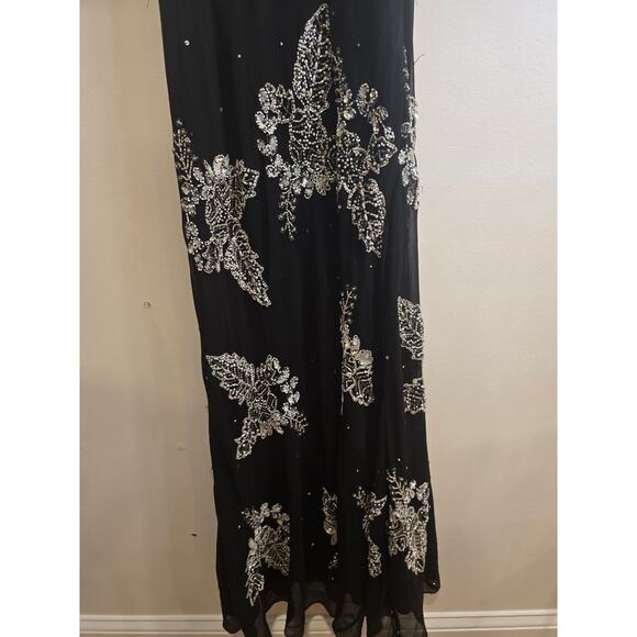 Camille Beautiful Black Beaded Long Dress Size S- Preloved - Picture 8 of 10